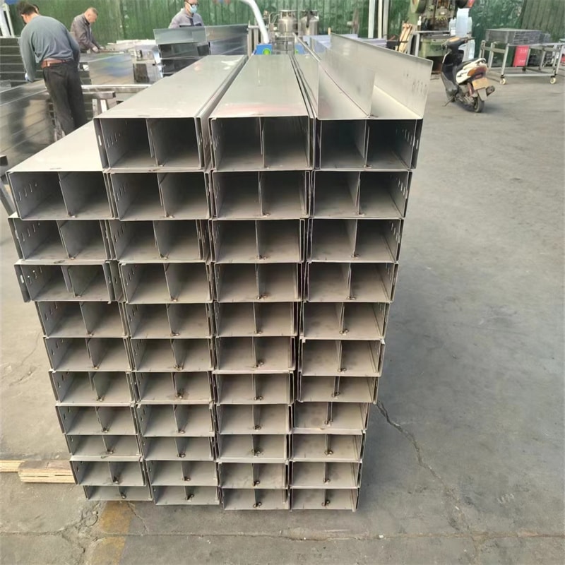 铝合金电缆槽盒