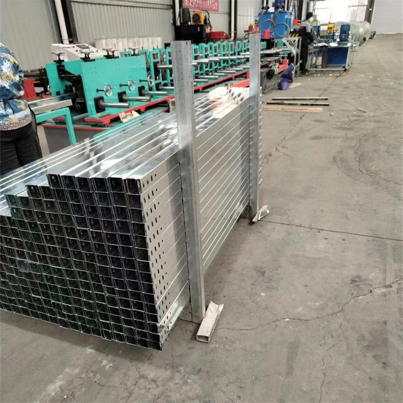 铝合金电缆槽盒