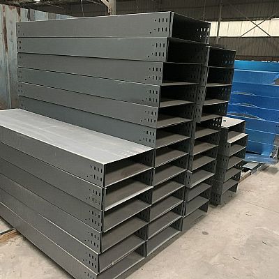 防火喷塑电缆桥架