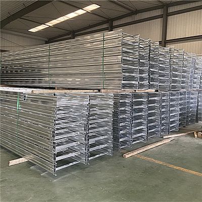 大跨距电缆桥架