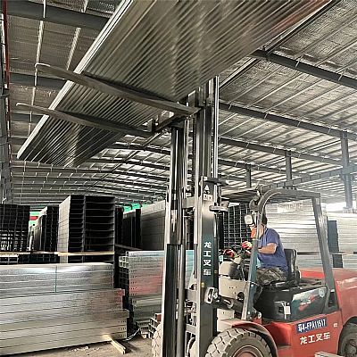 不锈钢电缆桥架